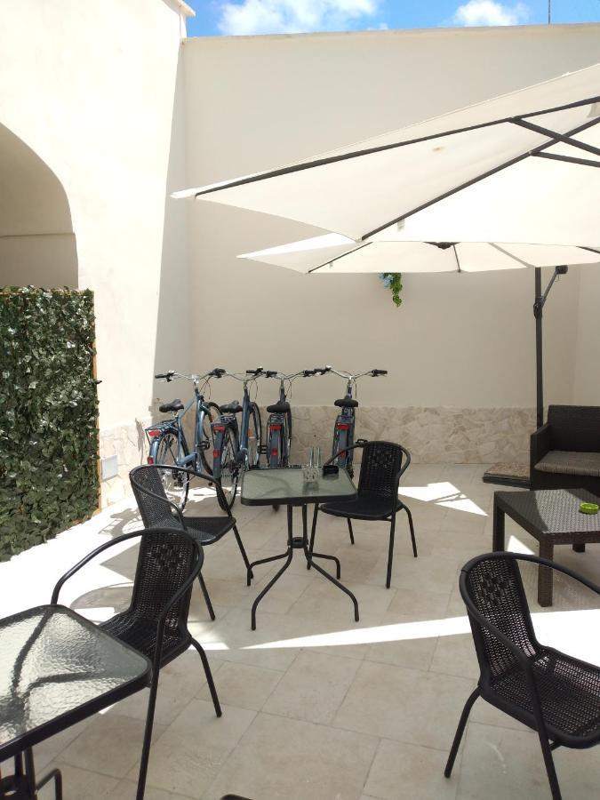 Camera Doppia Letti Singoli Senza Finestra Dimora Guerrieri Apartment บรินดิซิ ภายนอก รูปภาพ